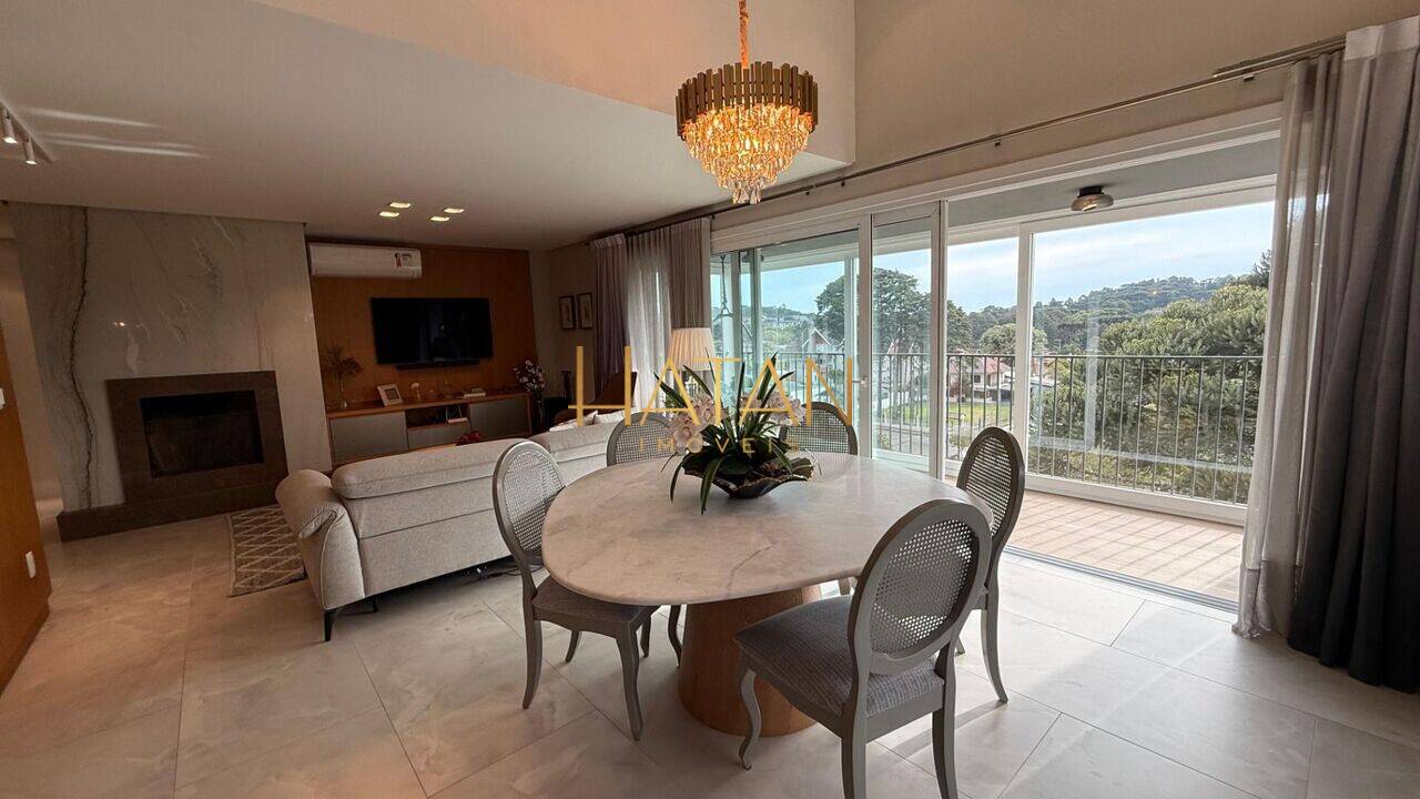 Apartamento de 177 m² no Centro